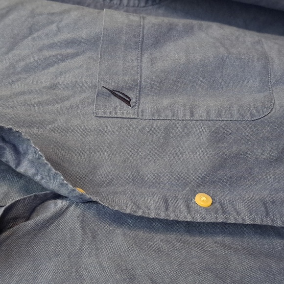 Nautica Blue and Stafford Purple Men's Button Down Dress Shirt Bundle - Picture 4 of 12